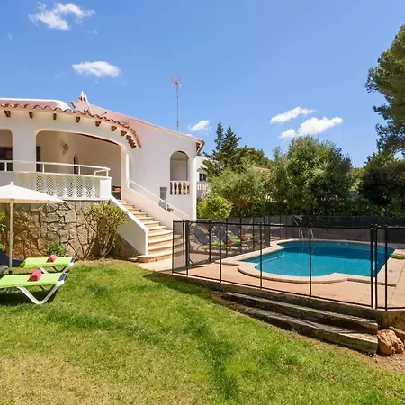 Amapola By * Santo Tomás